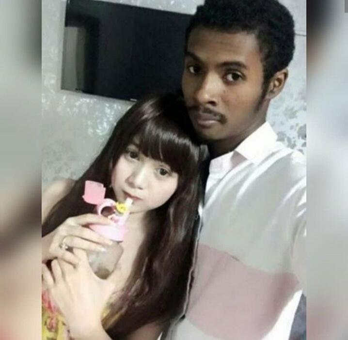 Para Jomblo Jangan Nyesek Ya Lihatnya!
