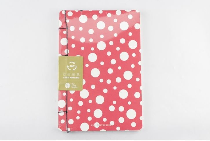 notebook_polkadot_01_960.jpeg