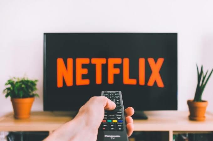 Duel Streaming Netflix vs Disney Plus, Mana yg Agan Pilih?