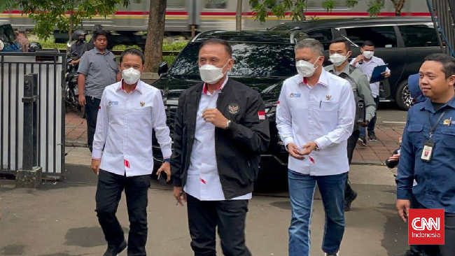 TGIPF: Ketua PSSI & Pengurus Harus Mundur