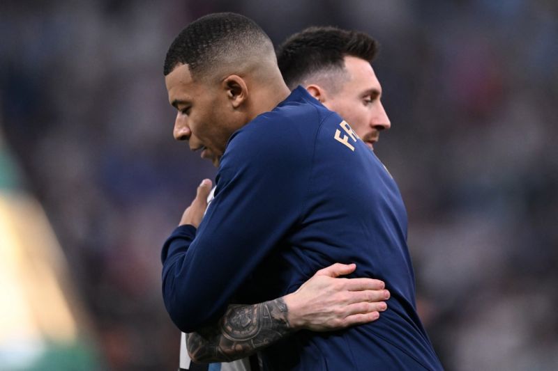 Masa depan hubungan Mbappe & Messi