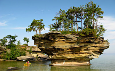 turnip_rock_02.jpg