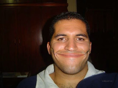 smiling_device_3.jpg