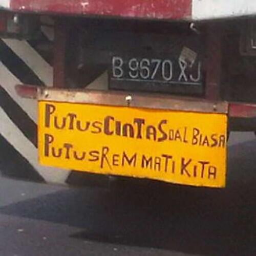 Sopir Truk: Sang Filsuf Jalanan 
