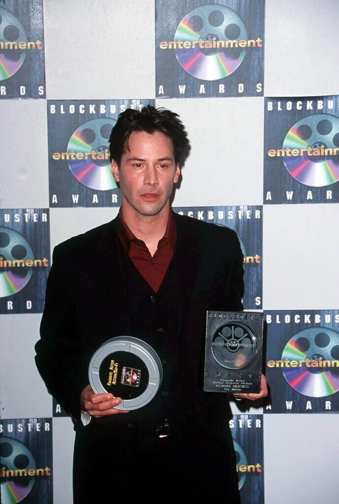 Dari 'Speed' hingga 'John Wick'! Lihat Transformasi Keanu Reeves