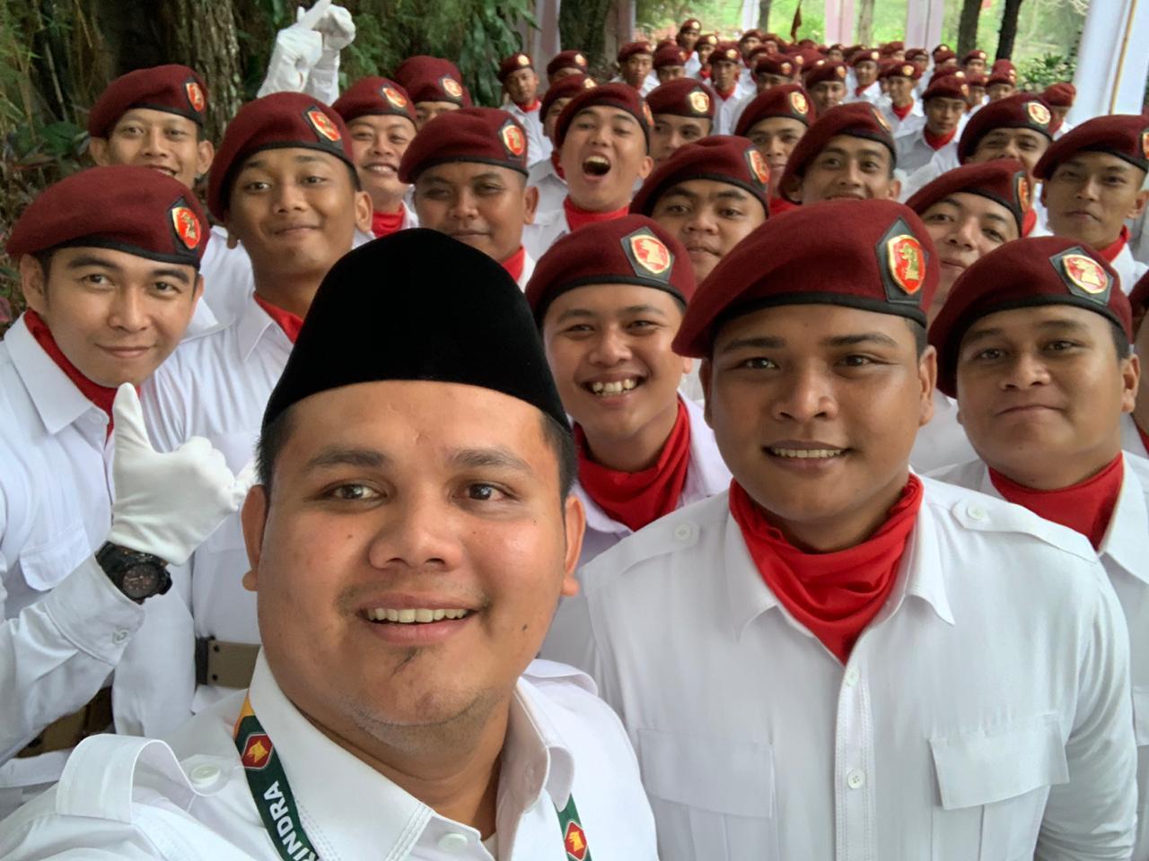 Diklat GMD korps: kaderisasi ala Gerindra. 