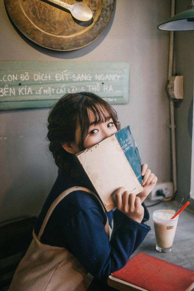 Apakah Wajar Menormalisasikan Introvert?