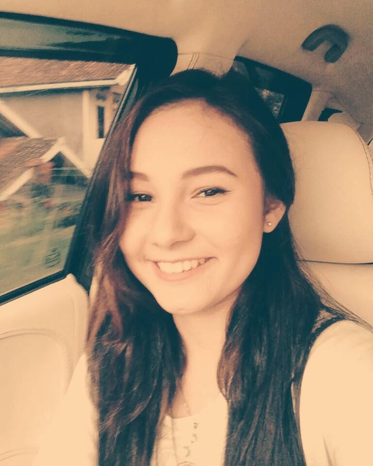 Artis Wanita FTV Yang Cantik Versi Gue.