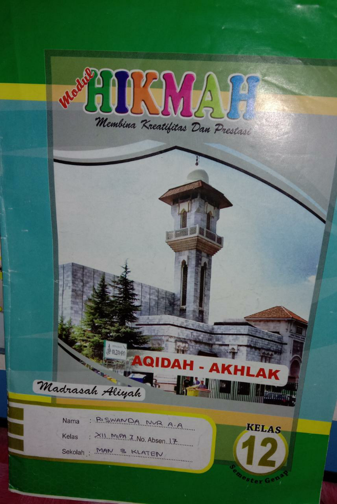 Manfaat Besar Dibalik Sebatang Tuding Al Quran