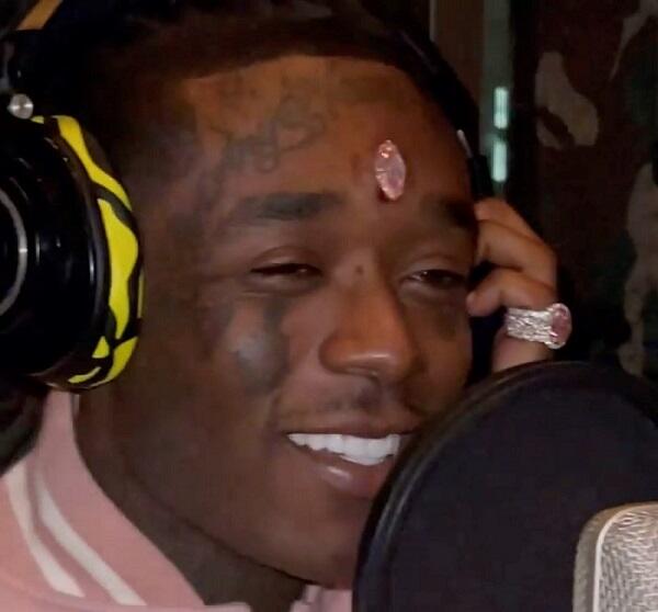 Vision (Marvel) Real Life, Rapper perdana yg Implant Diamond Pink di Dahi