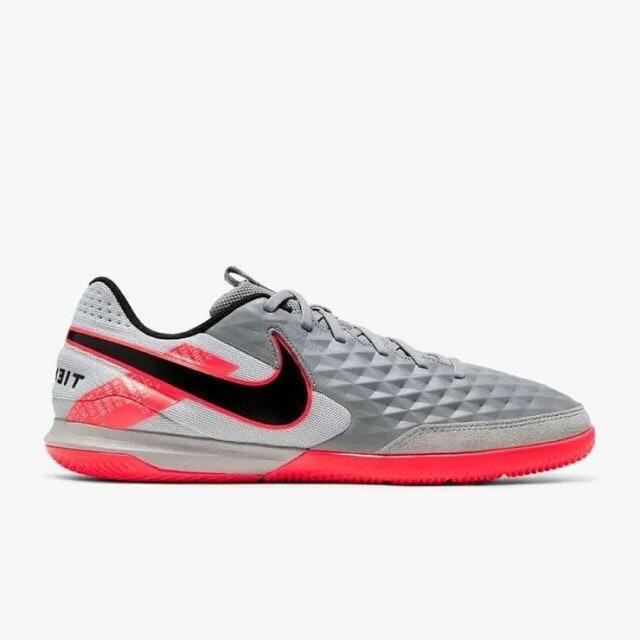 10 Rekomendasi Sepatu Futsal Nike Terbaik 