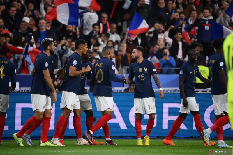 Gol Mbappe & Giroud bantu Prancis tekuk Austria 2-0