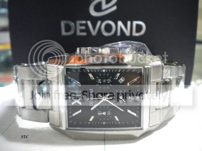 Devond-1695.jpg