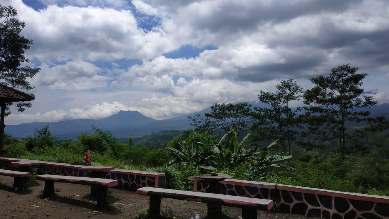 JALAN-JALAN KE KAWAH WURUNG