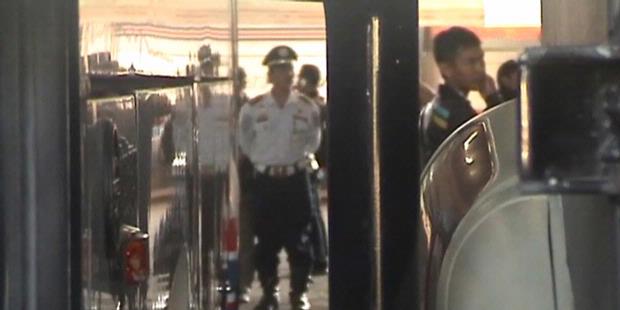 Q36lX.jpg