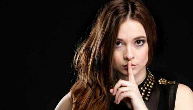 5 Rahasia Wanita, Benarkah Pria harus mengetahuinya?