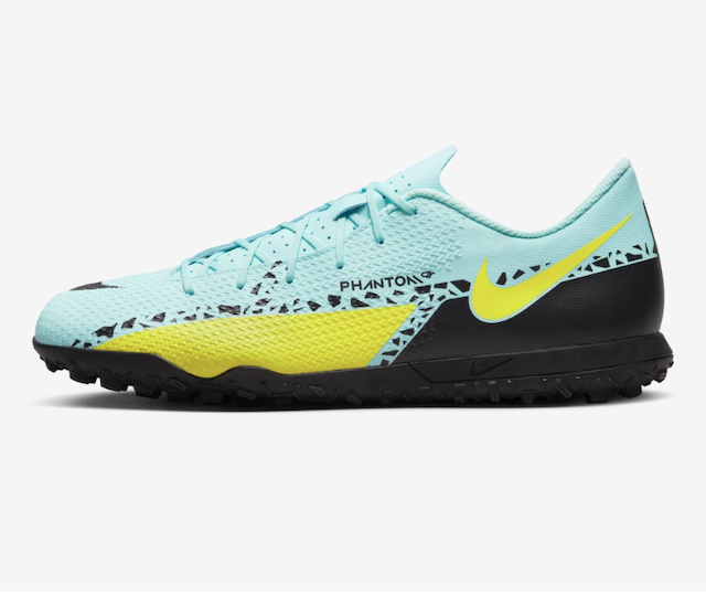 10 Rekomendasi Sepatu Bola Nike Terbaik