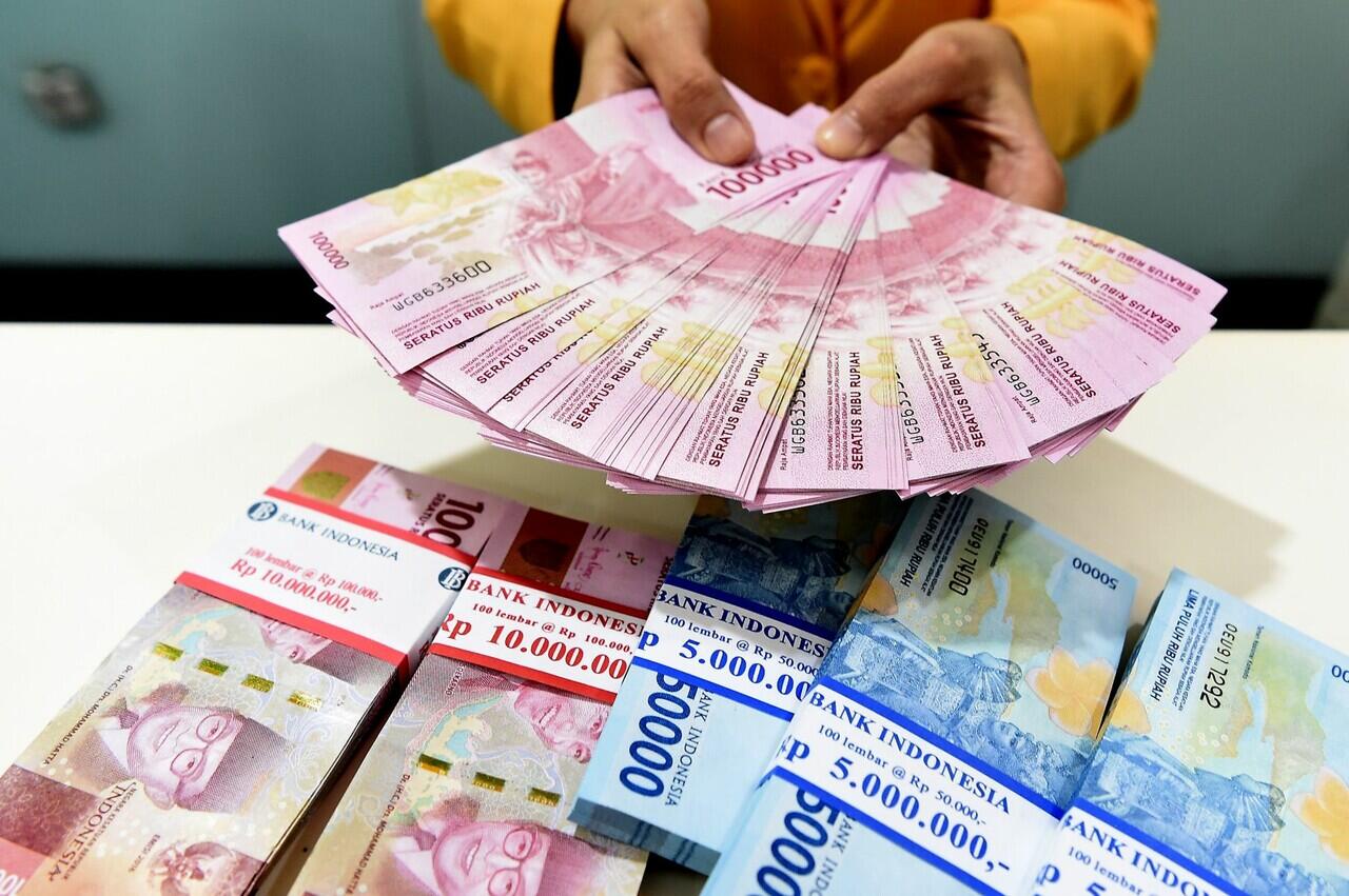 Cara Mudah Mendapatkan Uang Hanya Dengan Mendownload Aplikasi