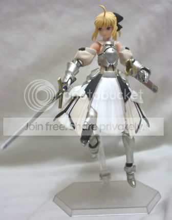 saber-lily-stand.jpg