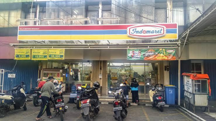 Rivalitas Sengit Indomaret vs Alfamart, Agan Lebih Suka yg Mana?