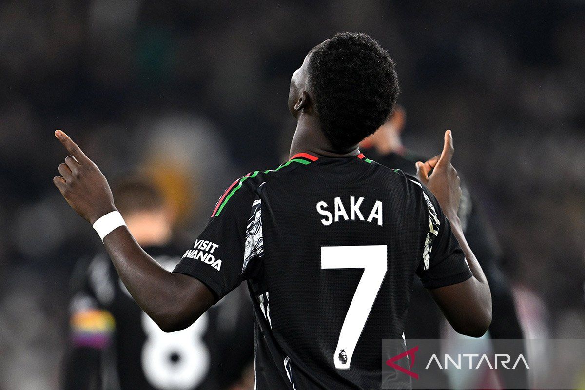 Bukayo Saka absen bela Arsenal hadapi Liverpool