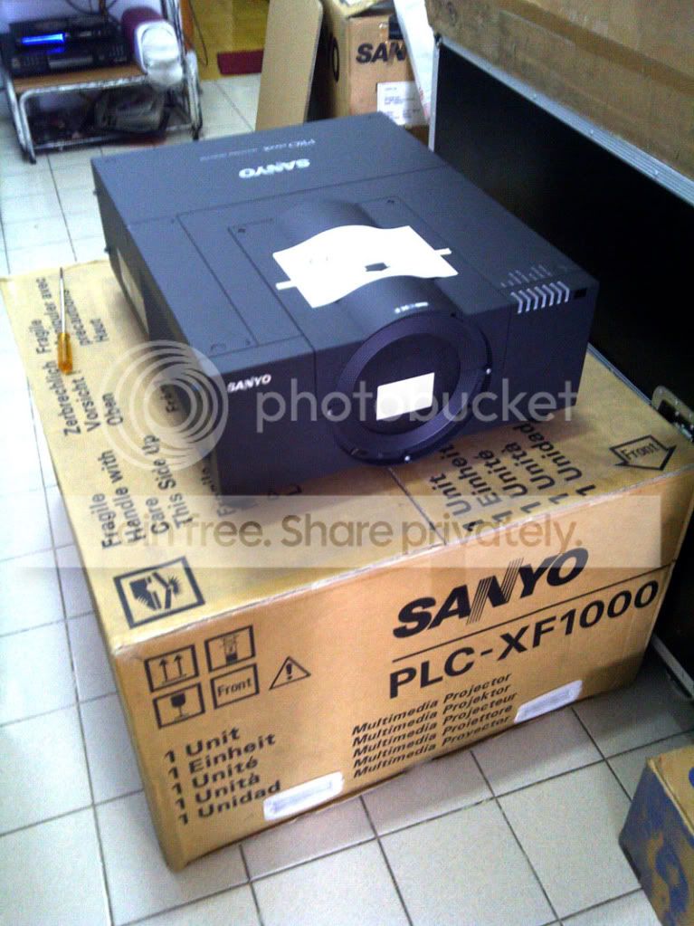 plc-xf1000-web.jpg