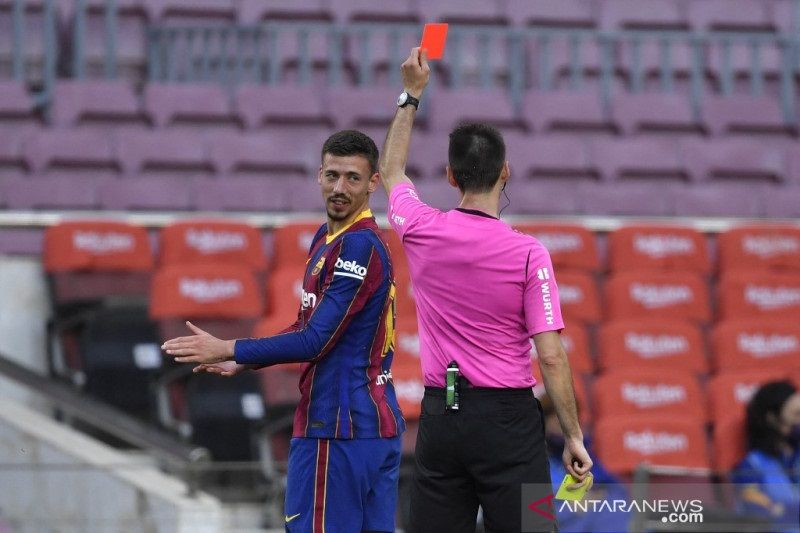 Conte pastikan Tottenham belum dapat turunkan Clement Lenglet