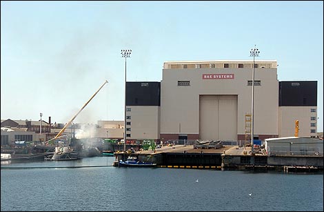 sub_fire_04_470x307.jpg