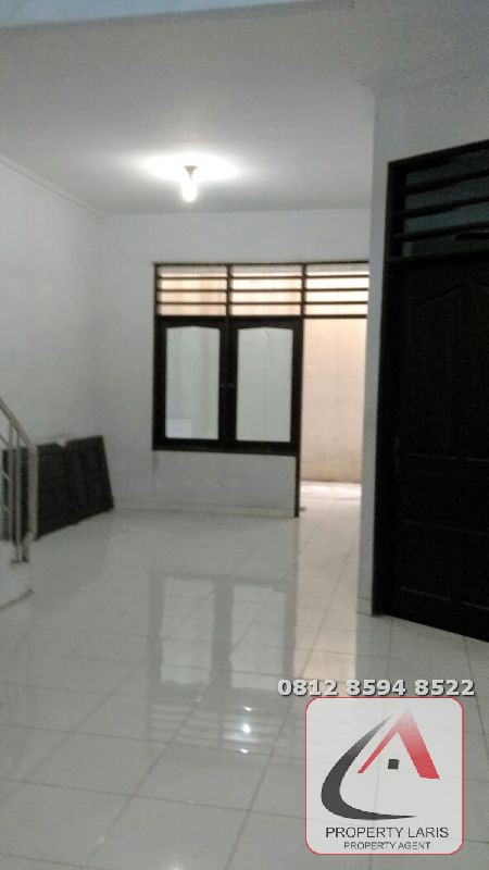Rumah-strategis-ciwaringin-raya-bogor-5.jpg