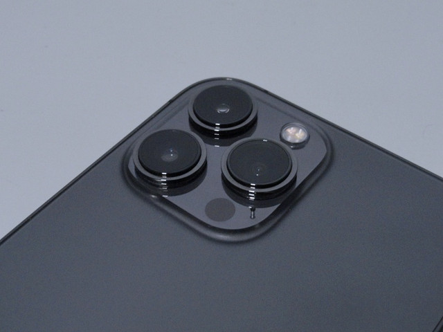 [REVIEW] iPhone 13 Pro Max, Terbaik Dalam Modelnya & FPS Bisa Disesuaikan