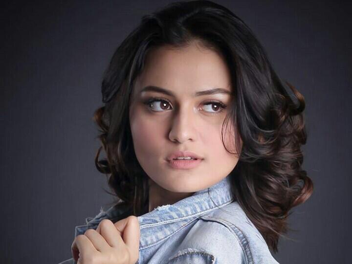 Artis Wanita FTV Yang Cantik Versi Gue.