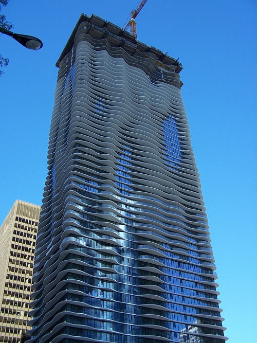 5UJ00.jpg