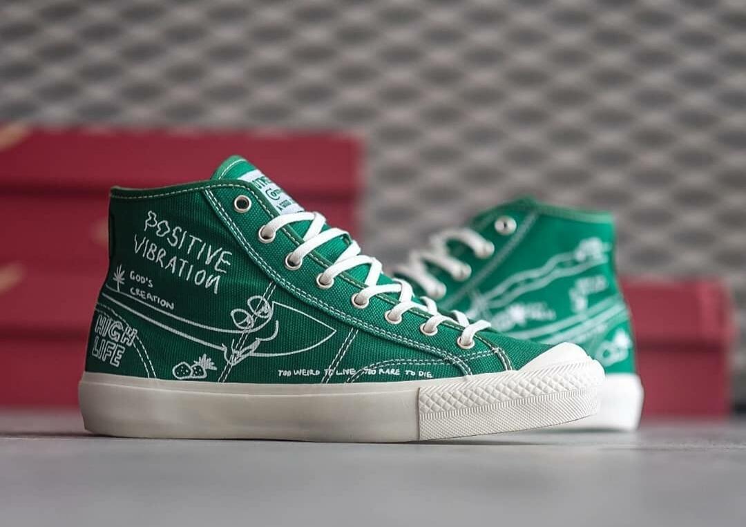 Konsep Sepatu Lokal Coret-Coretan