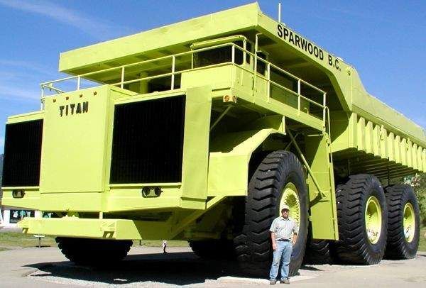giant-truck-1.jpg