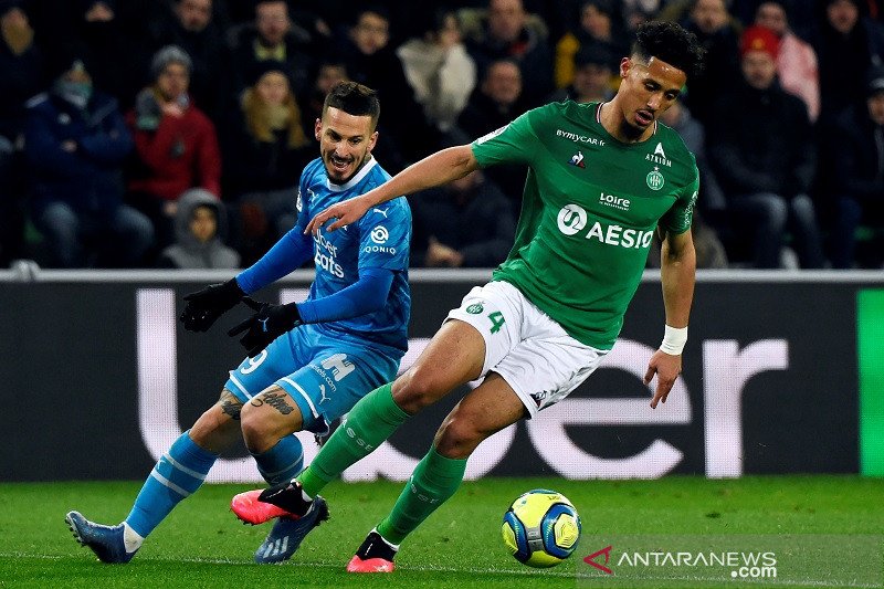 Arsenal resmi pinjamkan Saliba ke Nice