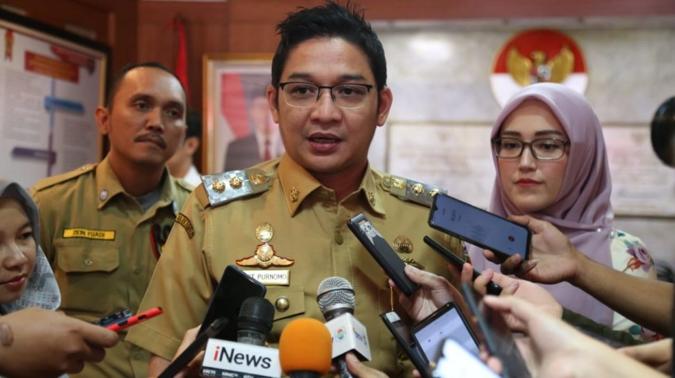 15 Penyanyi Yang Banting Stir Jadi Politisi
