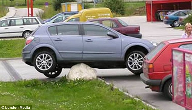 Yb9DL.jpg