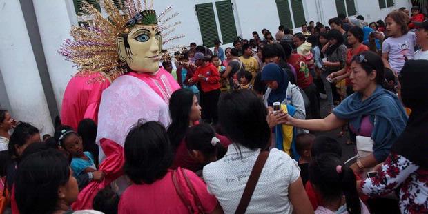 vhsZC.jpg