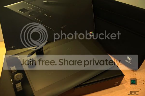 intuos4largejbc1.jpg