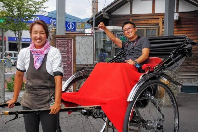 Becak Di Jepang, Unik Tapi Bikin Kasihan Supirnya!