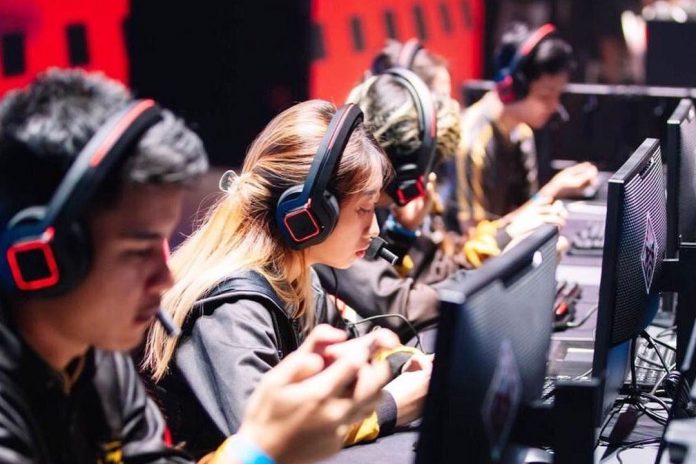 AE Pixie, Pembuktian Diri Sebagai Pro Player