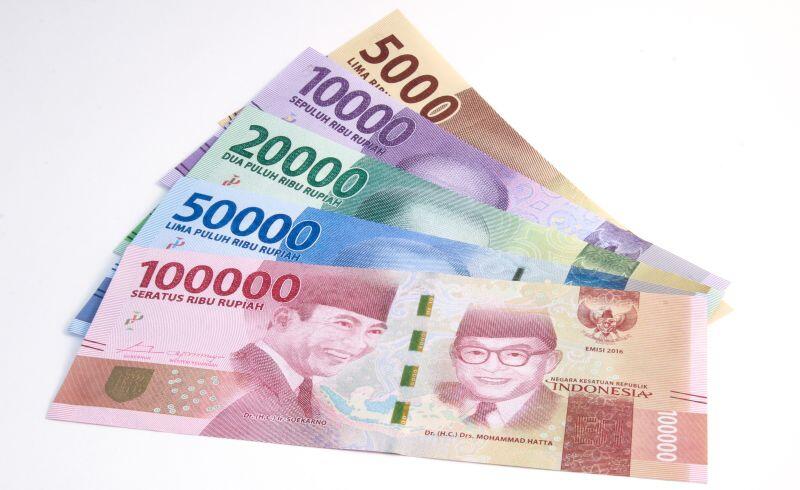 Banyak Uang Banyak Saudara, Benarkah Demikian?