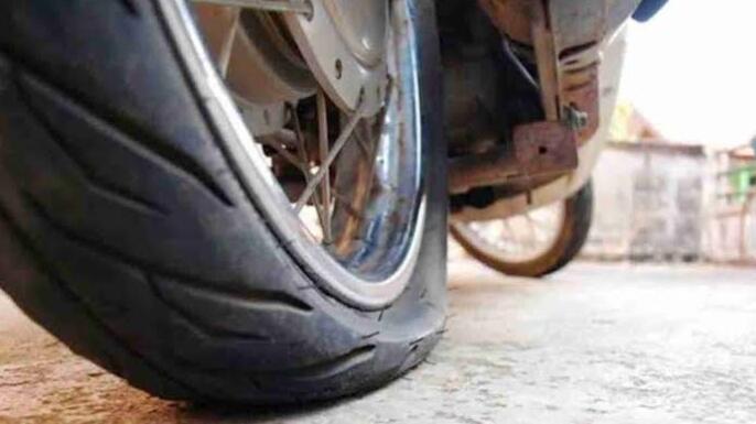 Cara Mudah Mengenali Ban Motor Minta Diganti Baru