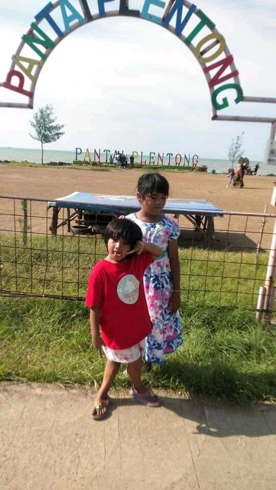 Rindu Gazebo Di Pantai Plentong