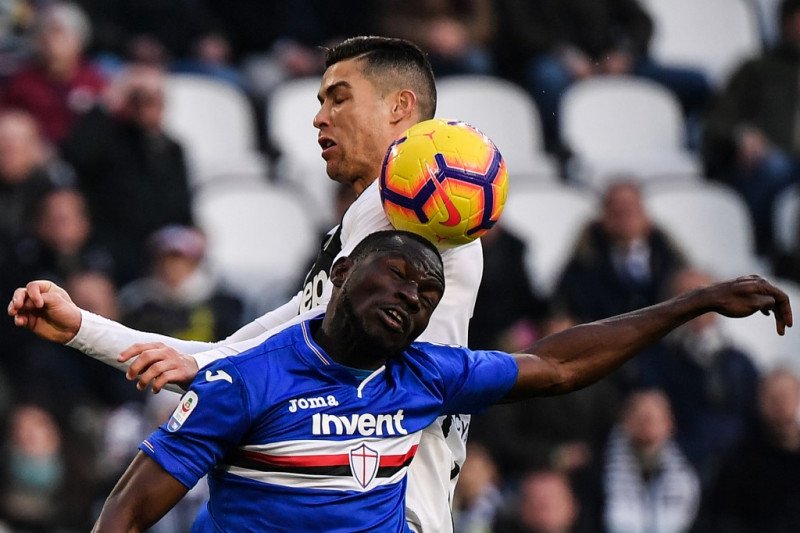 Liverpool harap kontrak Omar Colley