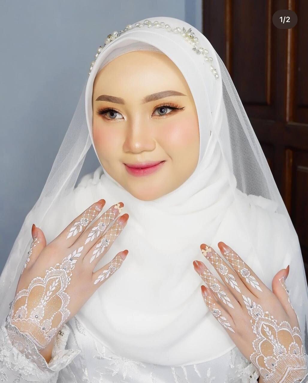 CLARA CINDY MAKEUP ARTIST SEMARANG
