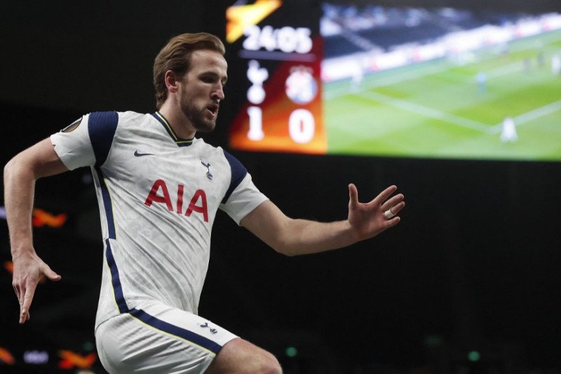 Real Madrid pantau Hary Kane