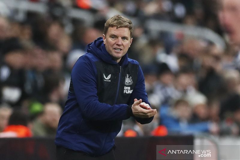 Eddie Howe masih nantikan kabar kebugaran dari Fraser & Willock