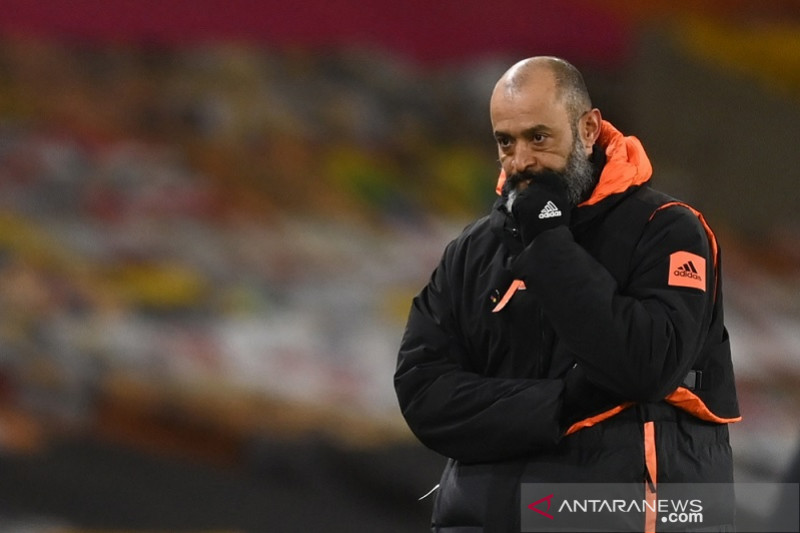 Nuno Espirito Santo tinggalkan Wolves