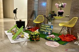 30+ desain kartu ucapan Idul Fitri 2025, gratis & dapat diedit